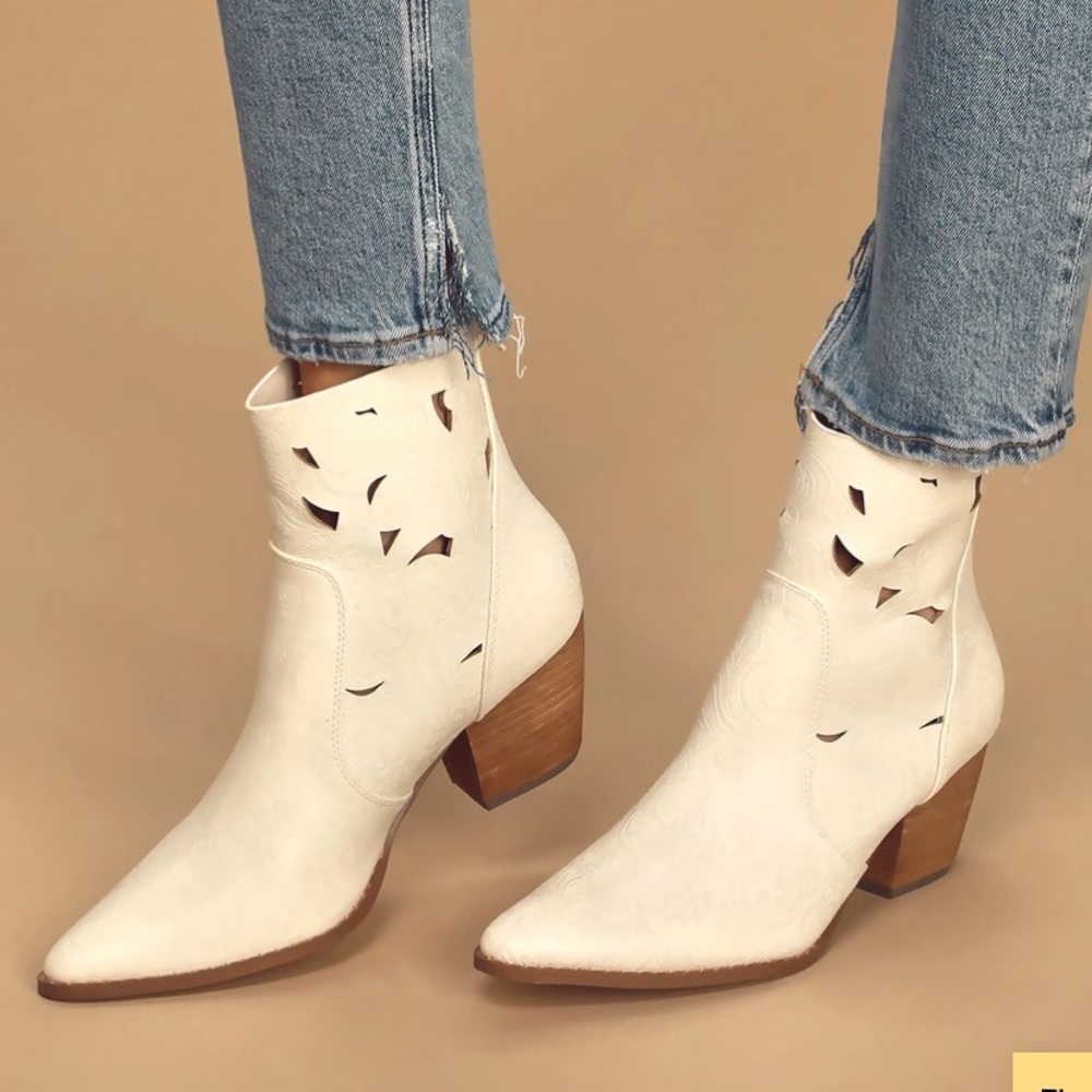 Acadia Boots - Western Stylish Boots